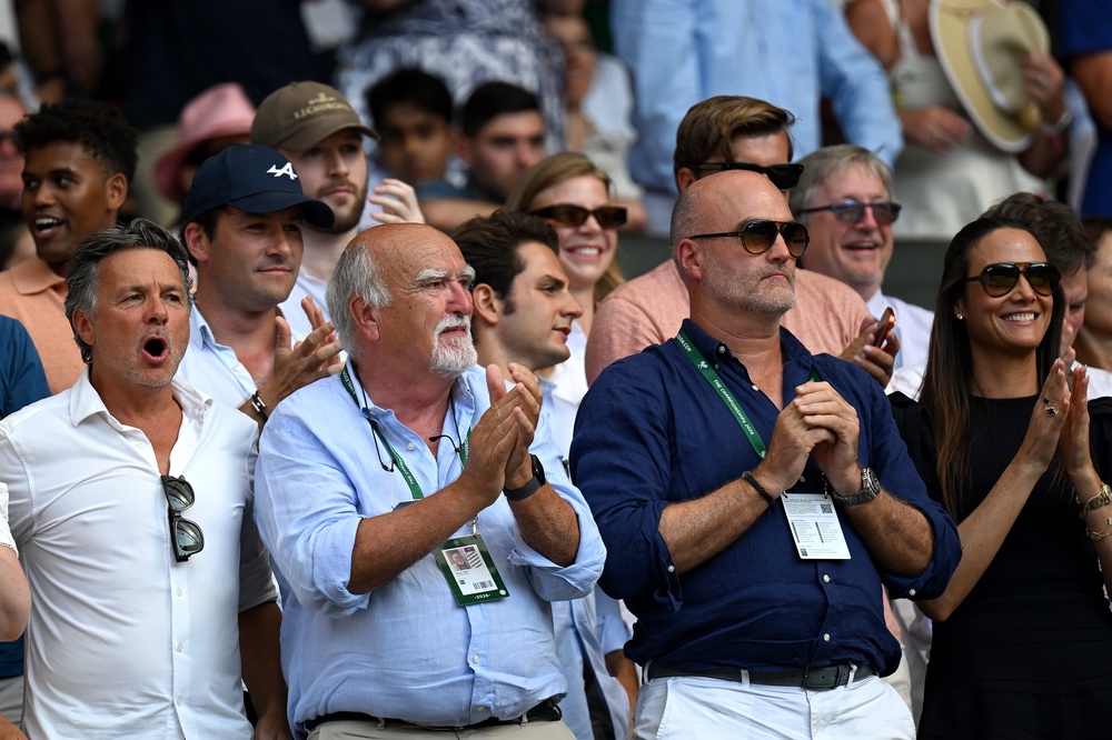 Loic and Denis Fery, father and grandfather of Arthur Fery, watched on from Centre Court (Getty)
