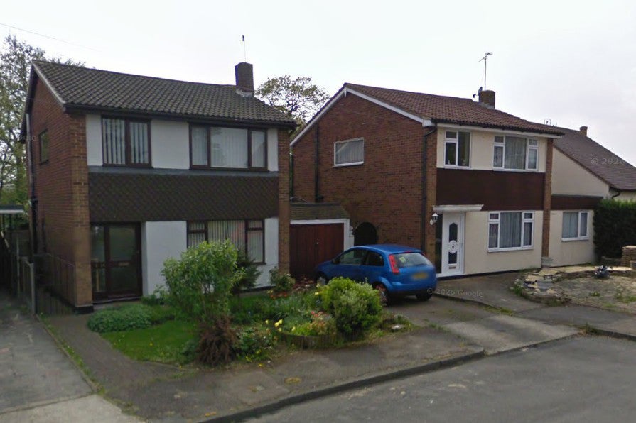 The location of dispute between Steve and Karen Gibson (house on right) and Denise and Philip New (house on left) (Supplied by Champion News)