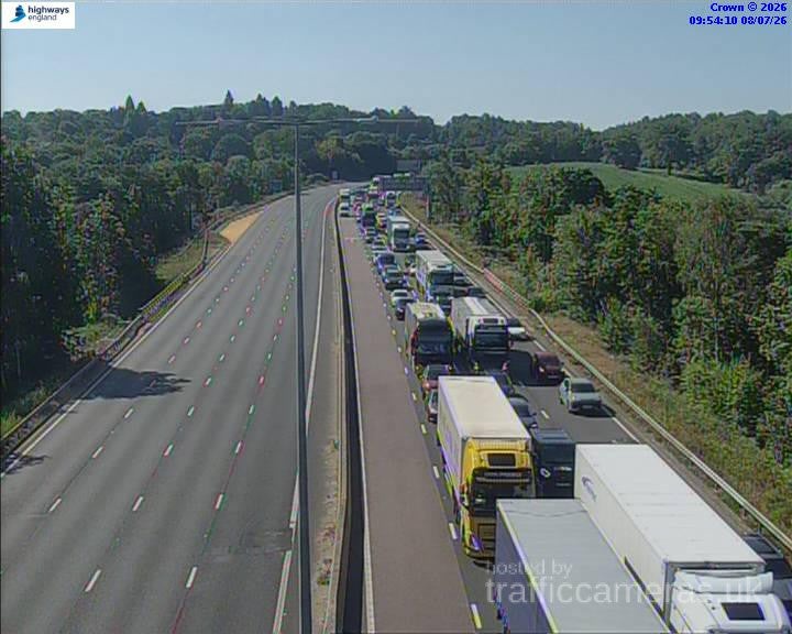 The M23 in Surrey is closed southbound between J8 (near Merstham) and J10 (Crawley) due to a serious road traffic collision which occurred shortly before 1am this morning (National Highways)