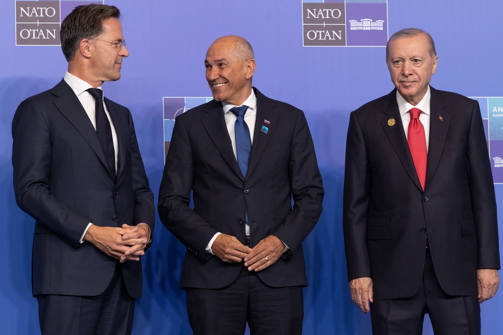 Mark Rutte, Rumen Radev and Recep Tayyip Erdogan at the summit in Ankara (Getty)
