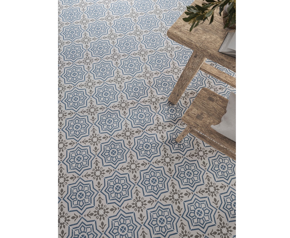 (Topps Tiles/PA)