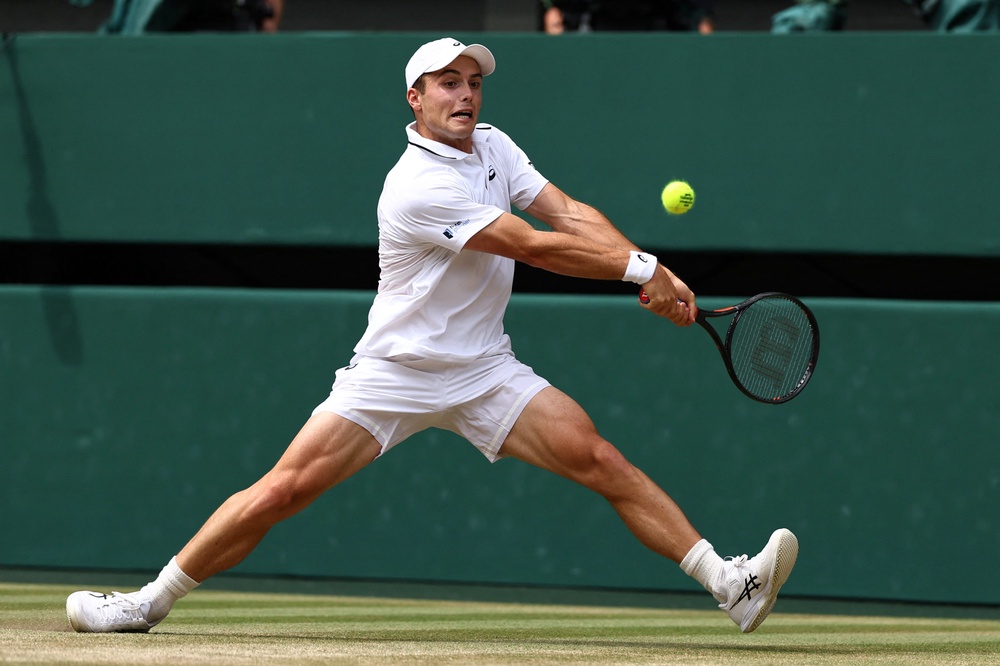  (Reuters)