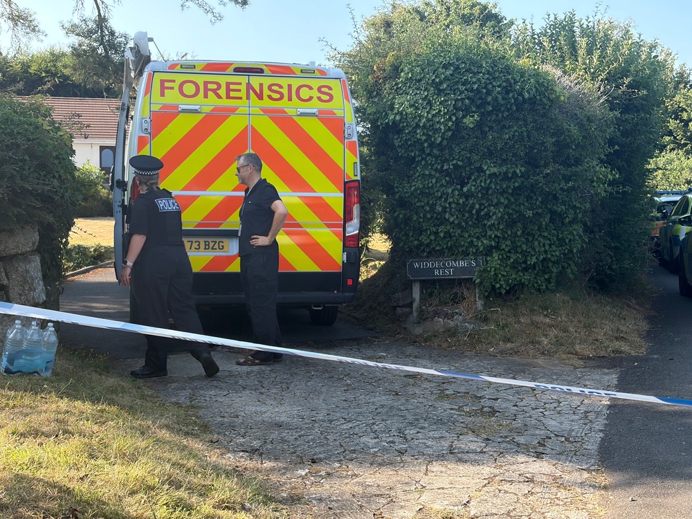 Police presence at Ann Widdecombe's house (Jacqui Merrington)