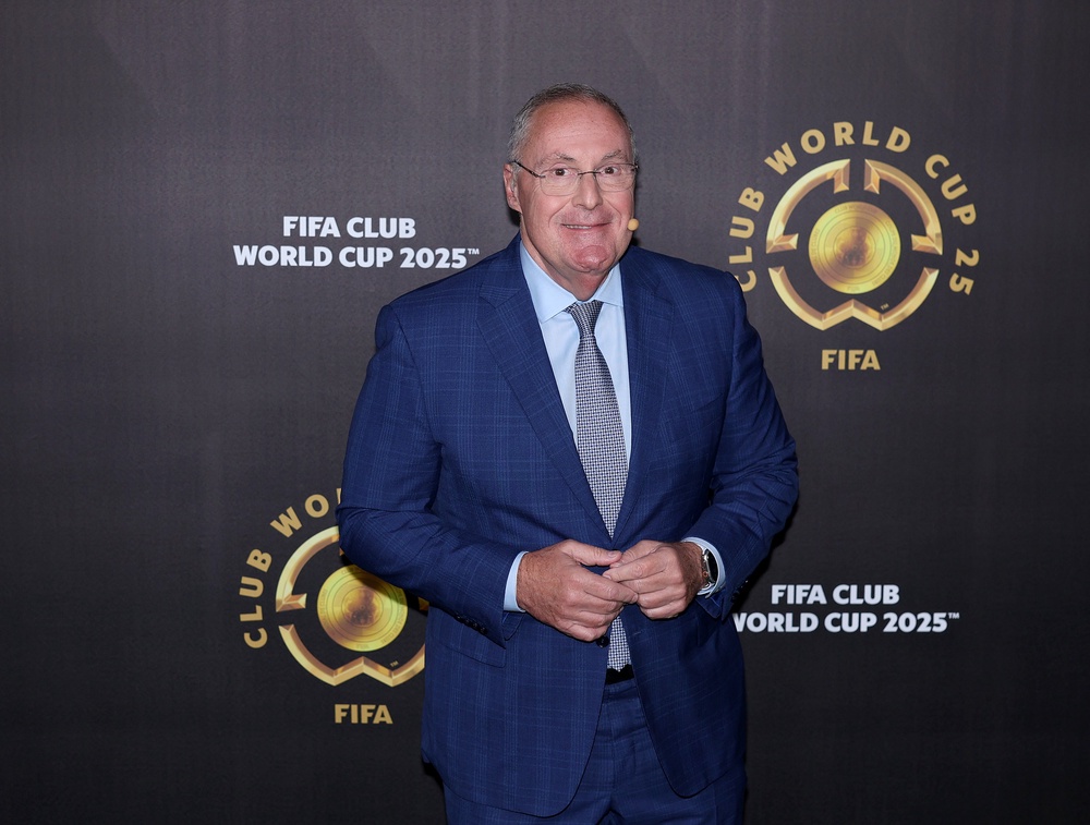 Some fans want to hear Andres Cantor's iconic commentary (Getty)