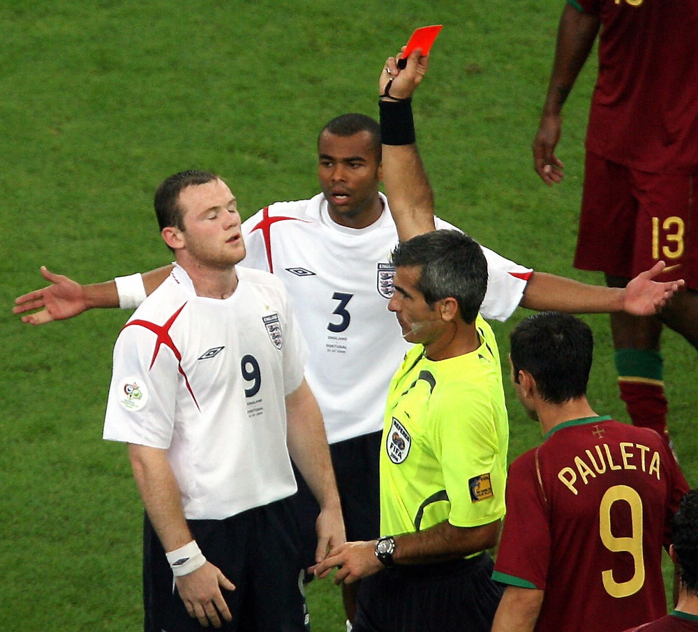 Argentine ref Horace Eilzondo sent off Wayne Rooney in 2006 (DDP/AFP via Getty Images)