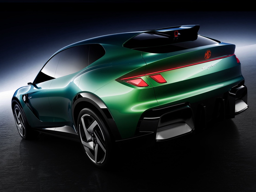 Despite its swoopy bodywork, the MG Cyber previews a flagship MG SUV (MG)
