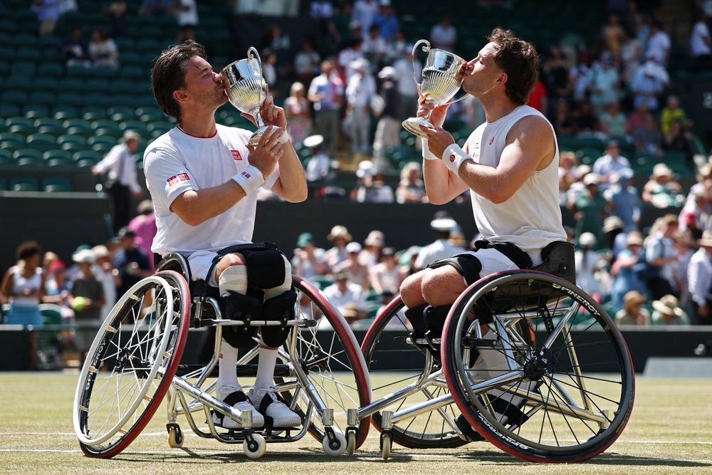  (Reuters)