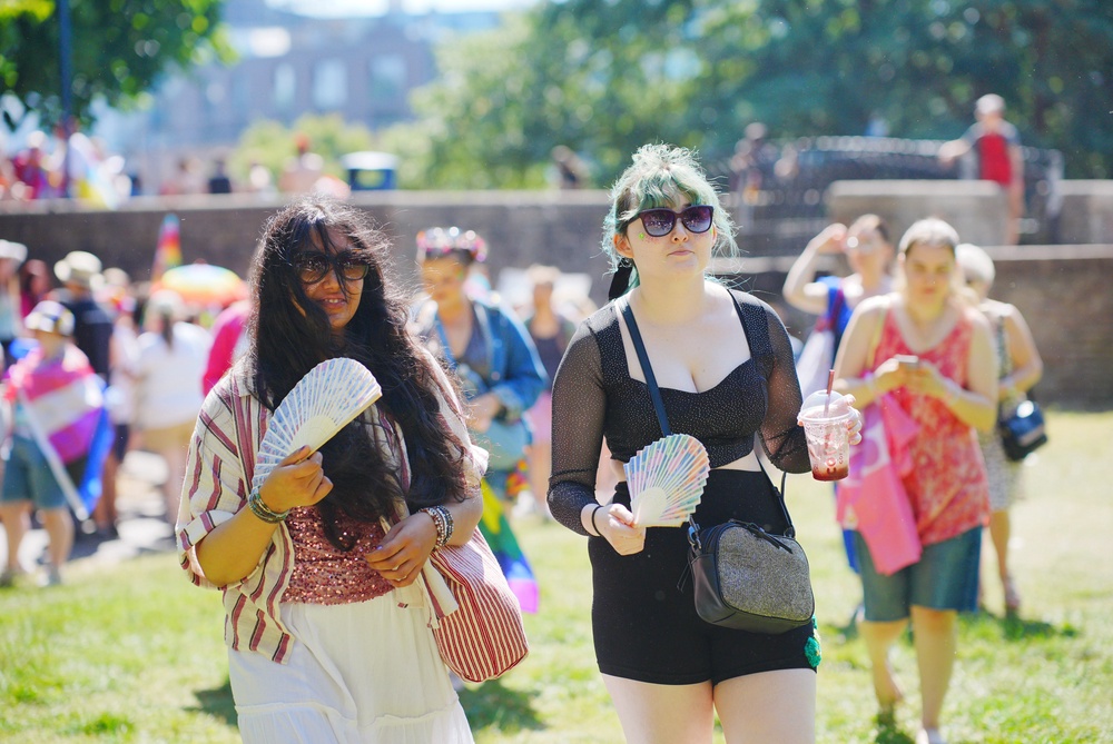 People enjoying the hot weather in Castle Park, Bristol (Ben Birchall/PA) (PA Wire)