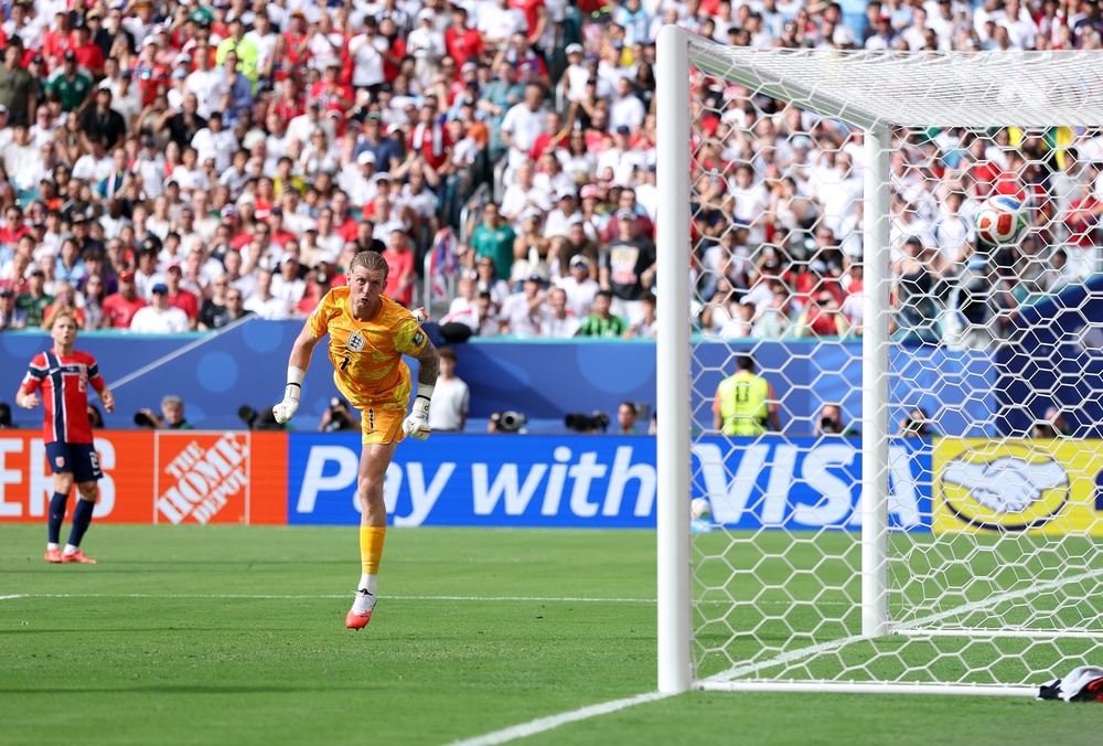 Schjelderup’s intended cross caught out Pickford and bounced in off the post (Getty)