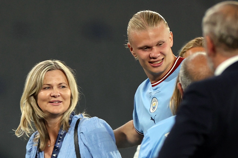 Haaland has started to wear his mum’s surname on the back of his Norway shirt (Getty)