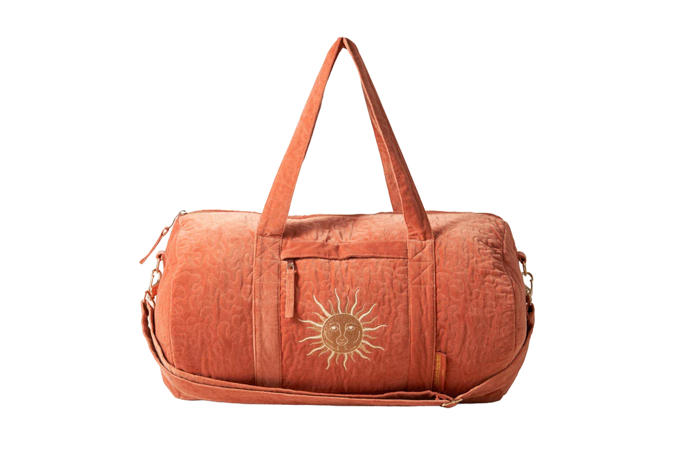 Image from: 12 best weekend bags that are practical and stylish