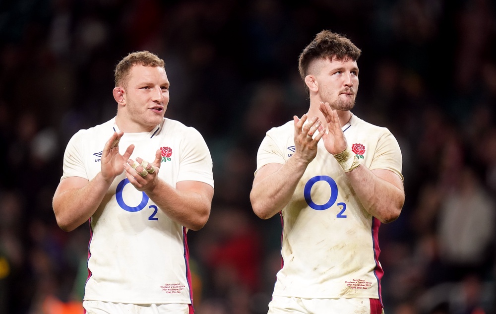 Sam Underhill (left) and Tom Curry applaud made their debuts on the 2017 tour of Argentina (Adam Davy/PA) (PA Archive)