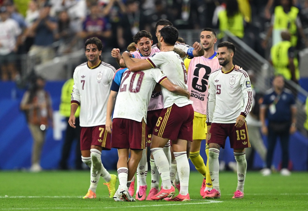 Players of Spain celebrate the team's 2-0 victory (Getty)
