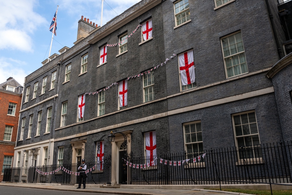 England flags are displayed outside No.10 Downing Street ahead of tonight’s World Cup semi-final match against Argentina (Getty)