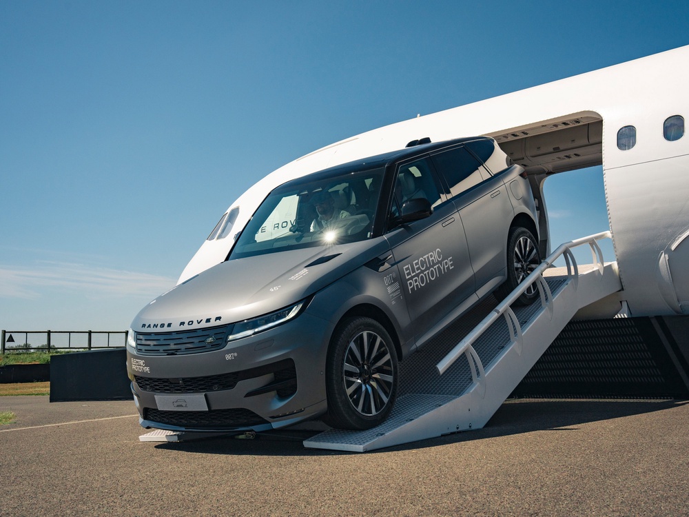 The new Range Rover Sport Electric got a Goodwood experience with a difference (Range Rover)