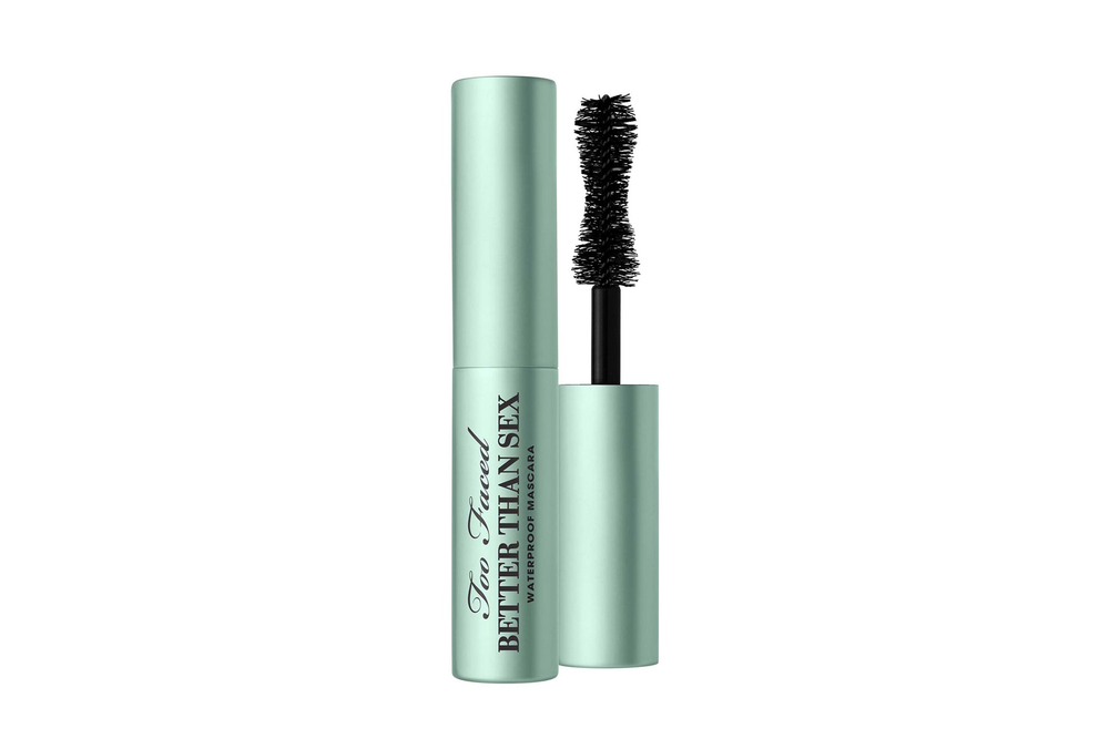 Image from: 11 best waterproof mascaras to handle rain, heat and humidity – tested by an expert