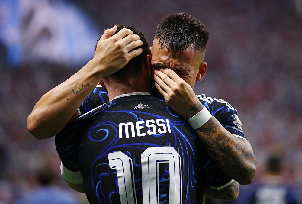 Image from: Spain v Argentina LIVE: Fans experiencing World Cup final chaos after Fifa system glitch