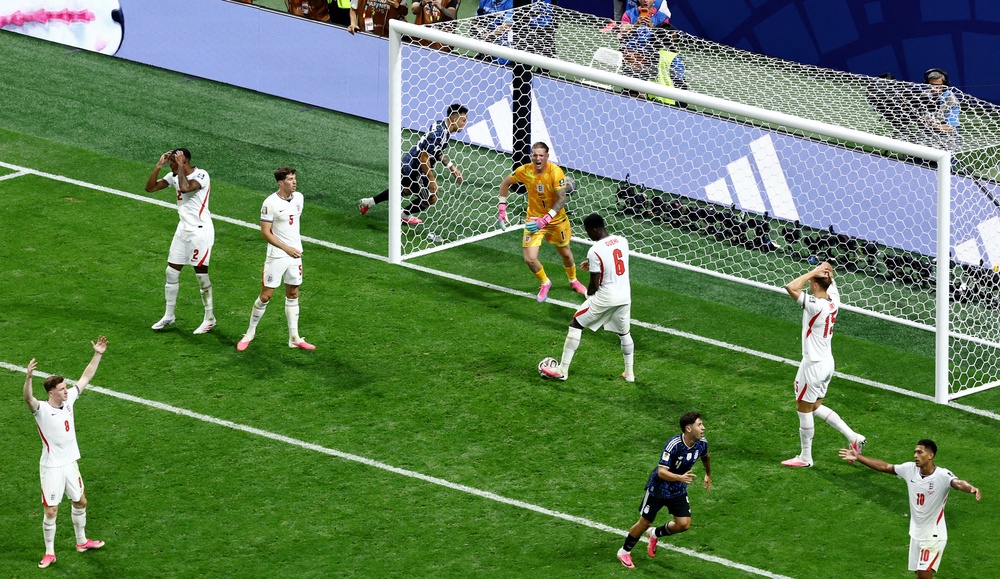 England were stunned late on by Argentina in Atlanta (Reuters)