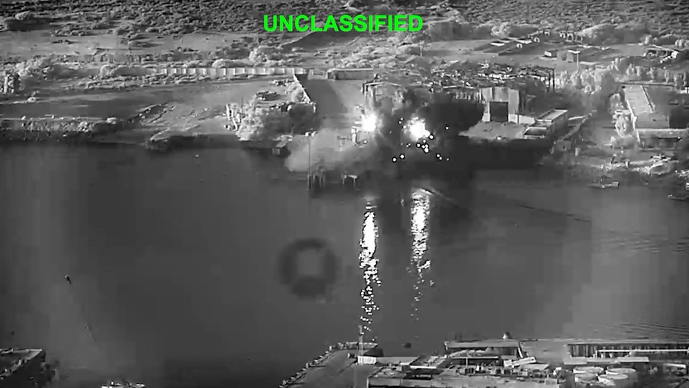 Image from: Iran-US war latest: Tehran targets vessels in Strait of Hormuz after Trump’s seventh night of strikes on Iran