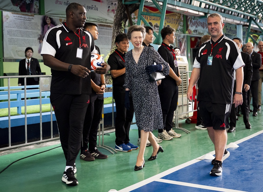 Anne meets former footballer and representative of Liverpool Football International Academy Emile Heskey during a Play For Change event in Bangkok (Jordan Pettitt/PA) (PA Wire)