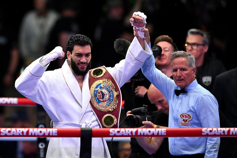Hamzah Sheeraz will star on the undercard (Getty)
