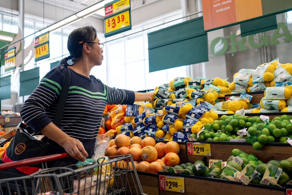Experts say washing produce well is critical to stay safe during the continuing outbreaks of diarrhea-causing cyclosporiasis (Getty Images)