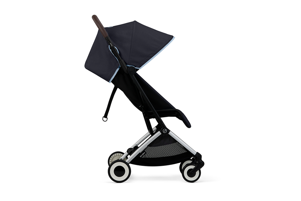 Image from: 13 best lightweight and compact strollers, reviewed by a parenting writer