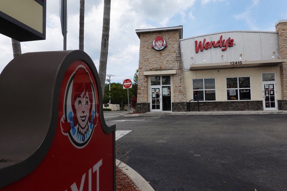 Wendy’s pulled lettuce from sandwiches in its restaurants in Michigan, Ohio and Pennsylvania in August 2022 (Getty Images)