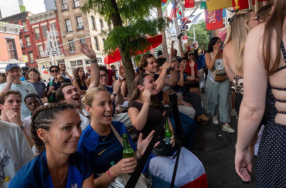 In the first four weeks of the tournament, beer sales in bars, restaurants, stadiums and other venues rose 14% in U.S. host cities compared to the same period last year (Getty Images)