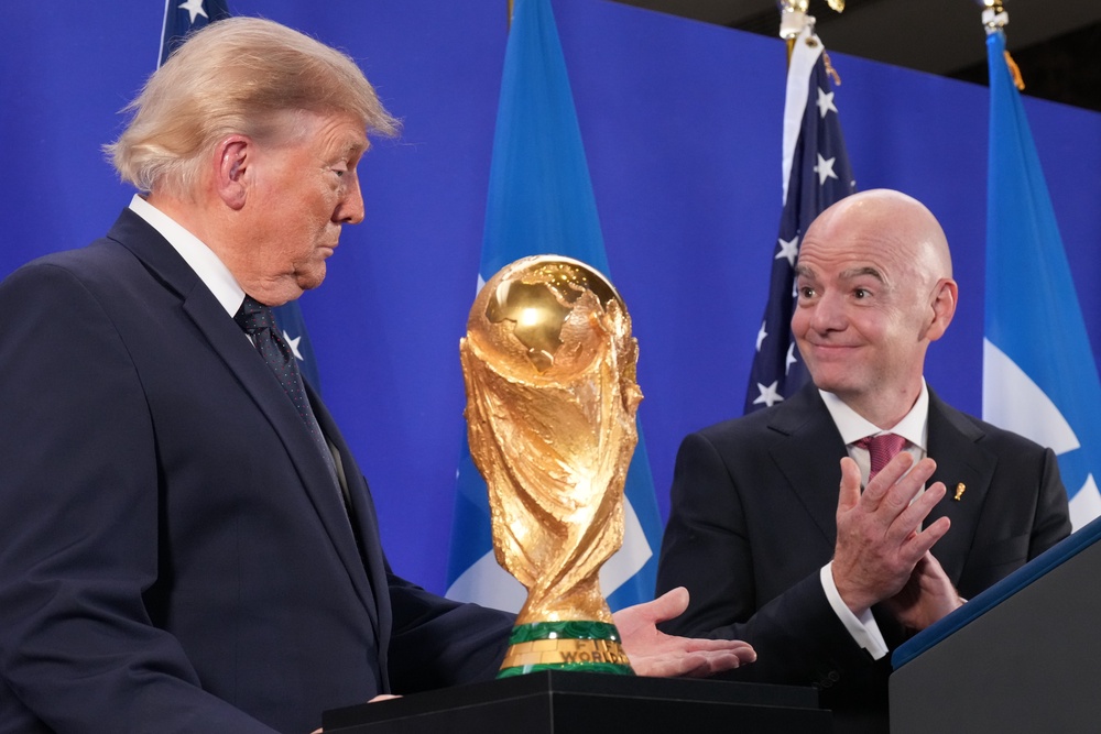 Donald Trump says Gianni Infantino made a ‘great decision’ over Folarin Balogun’s red card (Jacquelyn Martin/AP) (AP)