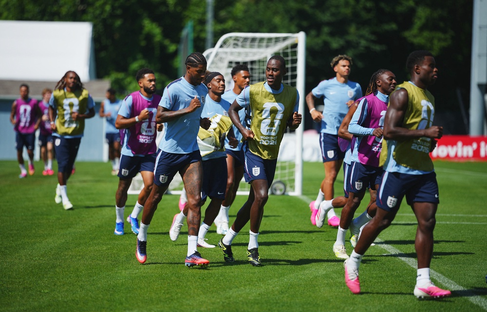 England's Marcus Rashford, Trevoh Chalobah, Noni Madueke, Marc Guehi and Eberechi Eze during training (Reuters)
