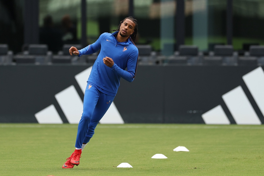 Michael Olise of France in action during a training session (Getty)