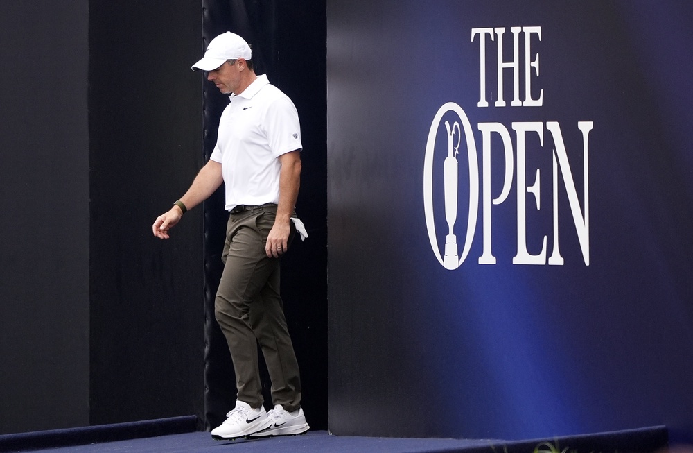 Rory McIlroy is struggling at Royal Birkdale (Peter Byrne/PA) (PA Wire)