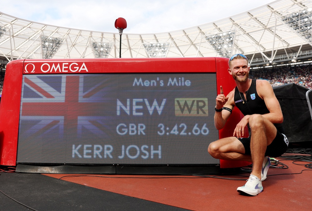 Josh Kerr of Team Great Britain celebrates after winning the 1 Mile Men's Final and setting a new World Record (Getty)