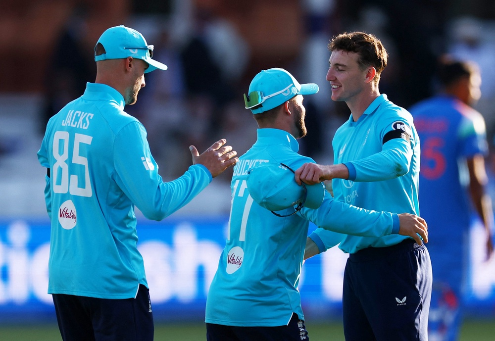 England celebrated an impressive win (Reuters)
