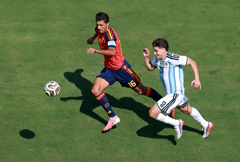 Rodri produced another imperious showing as he helped Spain dominate Argentina (Getty)