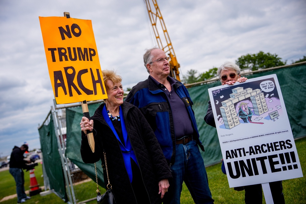 Fifty-two percent of Americans voiced opposition to the arch, compared with 21 percent who favored it in a poll (Getty Images)