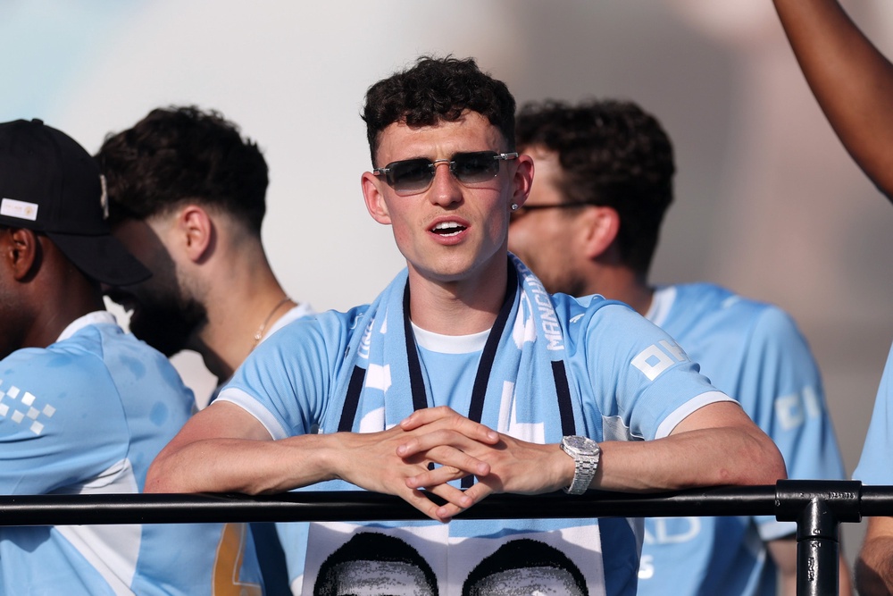 Image from: Transfer news LIVE: Arsenal step up Guimaraes pursuit, Liverpool turn attention to Akliouche, Chelsea agree Garnacho exit