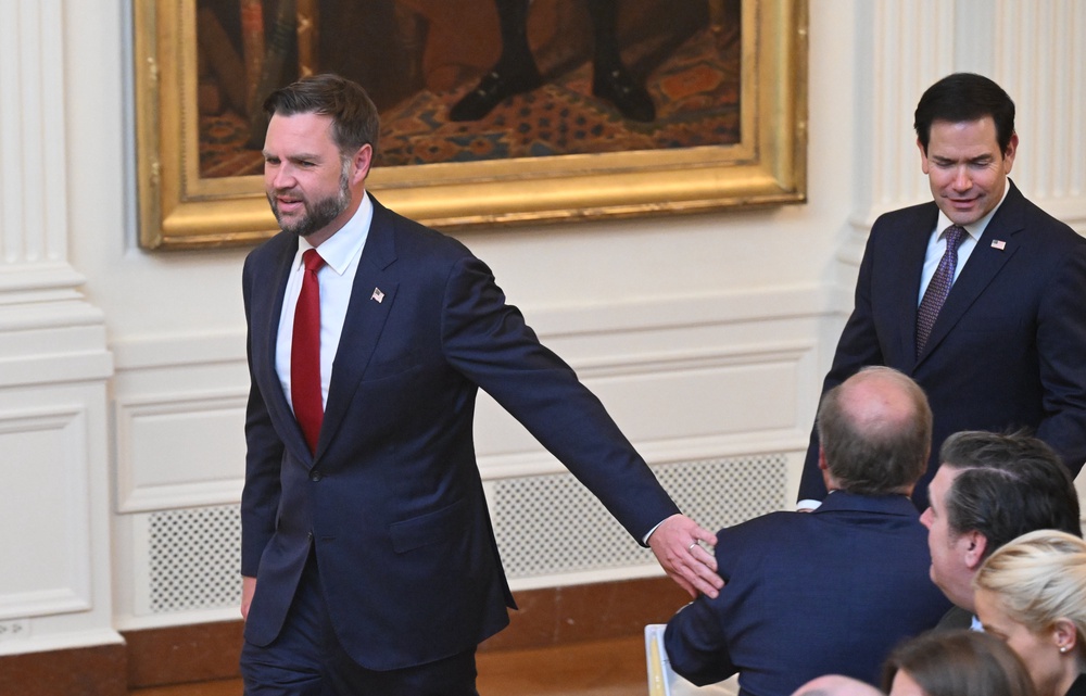 Vice President JD Vance (L) and U.S. Secretary of State Marco Rubio are locked in an invisible primary to succeed President Donald Trump. (Getty)