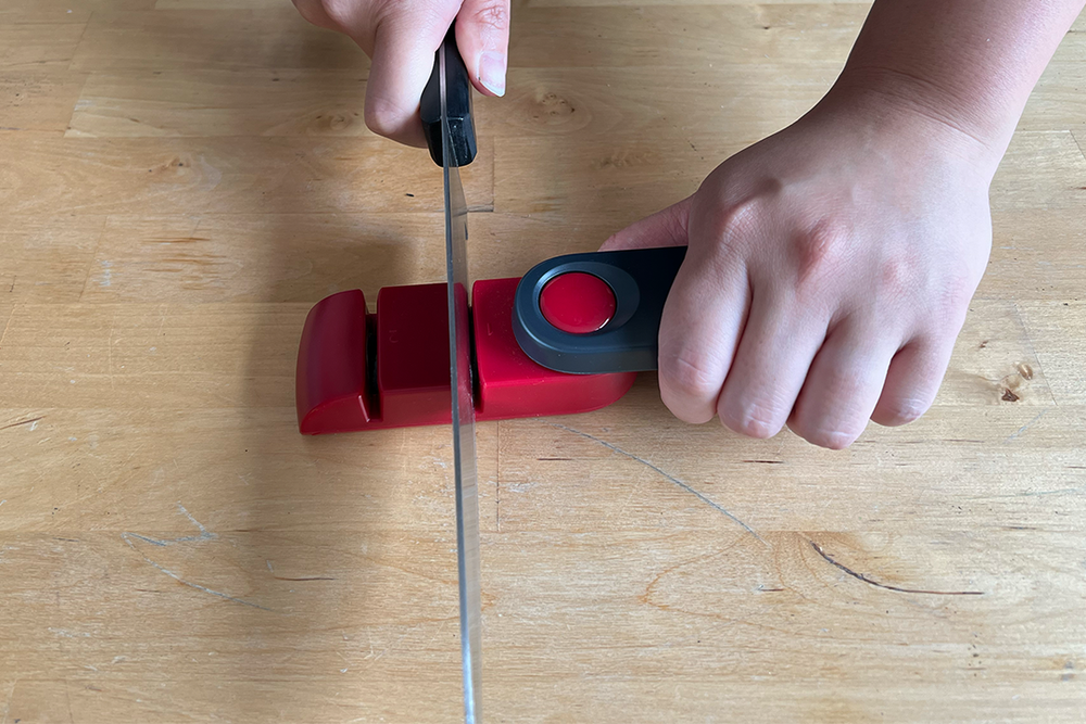 There are two sharpening mechanisms, both of which feature ceramic sharpening wheels (Kate Ng/The Independent)