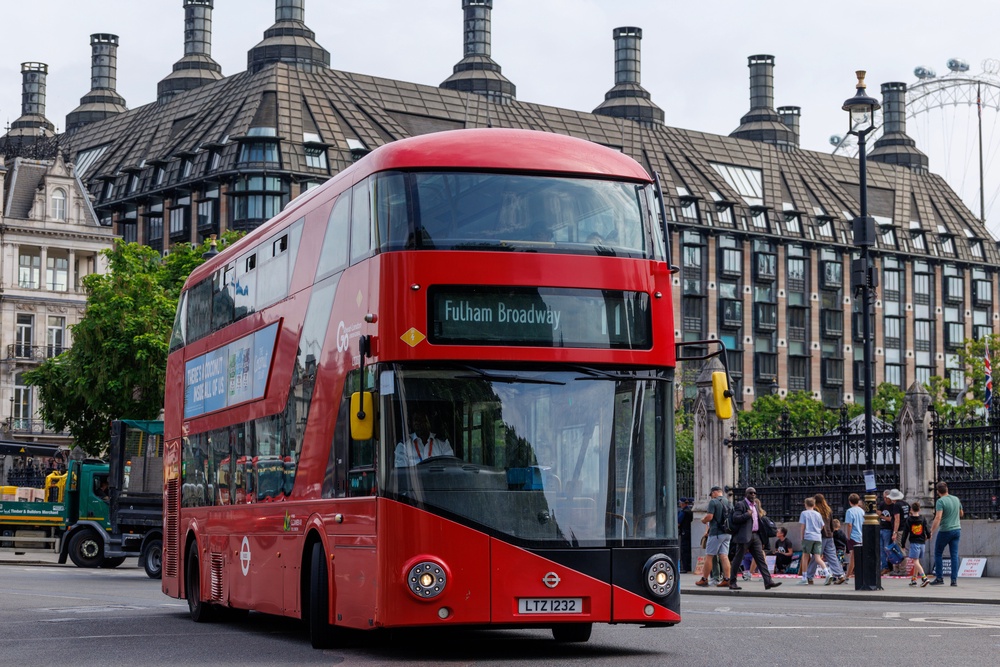 There will be a £2 bus fare cap (Getty)