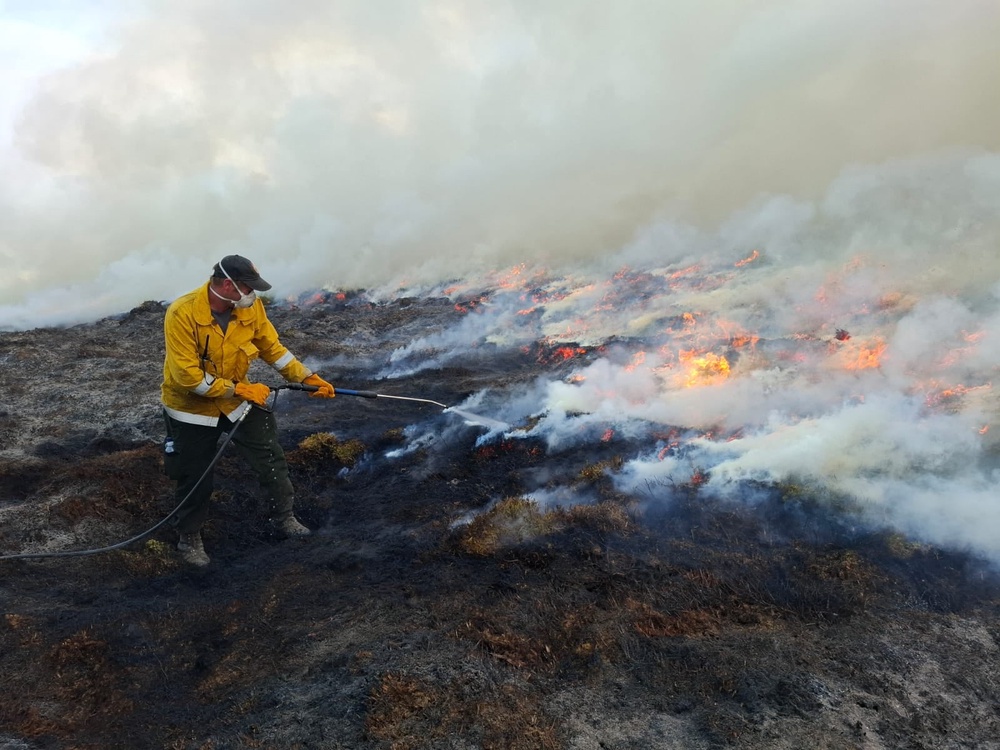 Image from: Europe wildfires latest: Macron says France facing ‘most difficult time since WW2’ as 40C heatwave looms
