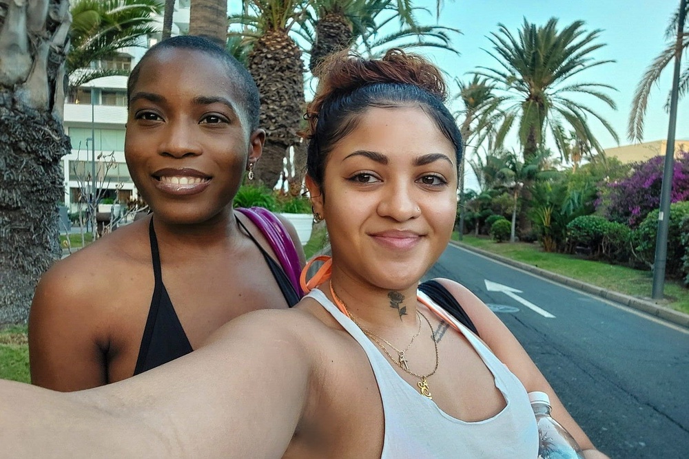 Aaliyah and Shannon bonded after meeting on Bumble Friends and took a trip to the Canary Islands (Aaliyah Harris)