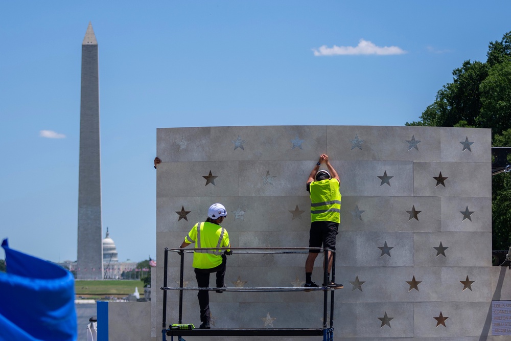 The president has faced scrutiny for awarding no-bid contracts to fix the Reflecting Pool, bypassing the some of the usual safeguards to ensure quality and cost-effective work on government projects (AP)