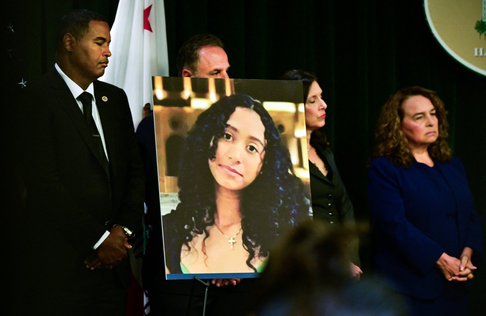 Los Angeles Police Department criminalist Lauren Wallace testified that initial chemical testing found no evidence of blood on the saws (Frederic J. BROWN / AFP via Getty Images)