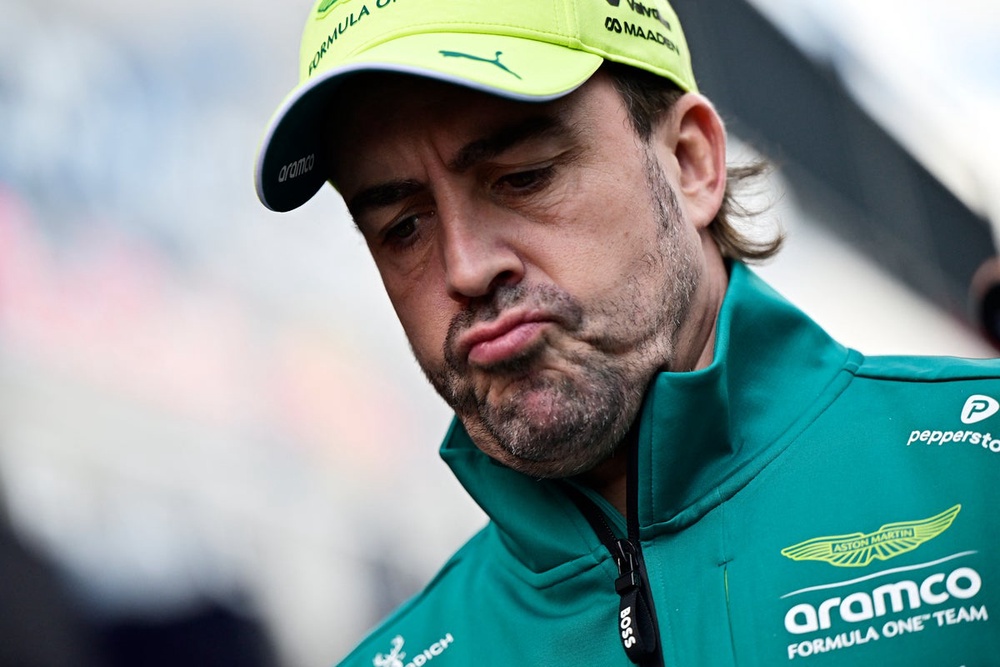 Image from: Lewis Hamilton - latest: Ferrari F1 star receives penalty for Hungarian GP