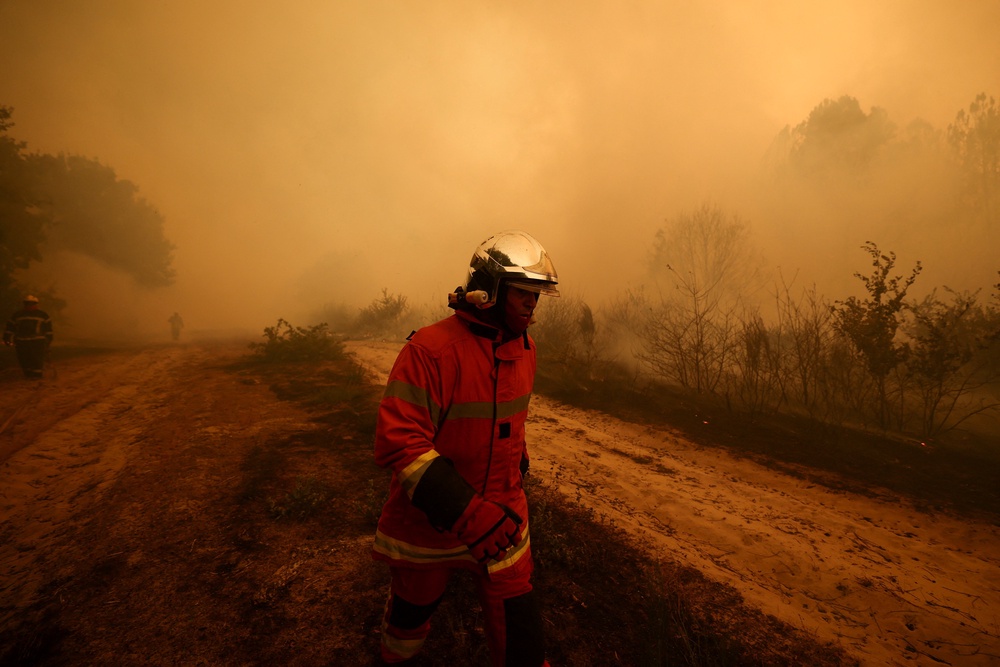 Image from: Europe wildfires latest: One dead as ‘apocalyptic’ blazes in Spain and France force 280,000 to be evacuated