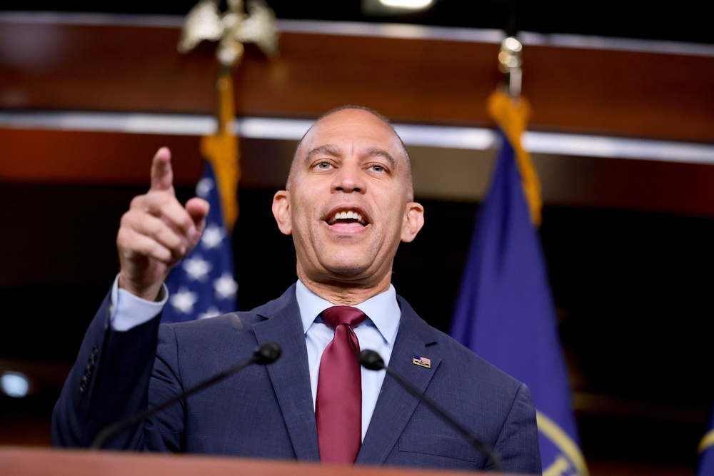 House Minority Leader Hakeem Jeffries (D-N,Y.) would not directly say if Democrats would claw back money from ICE should they win back the House of Representatives. (Getty)