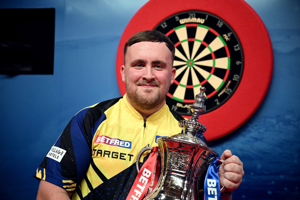 Luke Littler bulldozed his way to a second consecutive Betfred World Matchplay title as he crushed Gerwyn Price 18-9 in Blackpool (Getty)