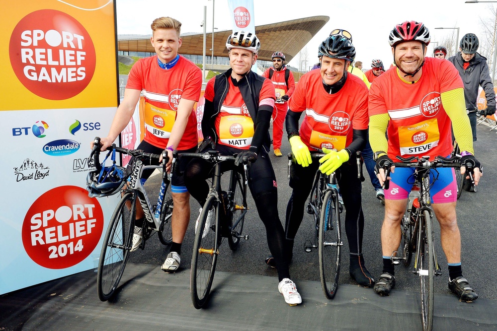 (left to right) Jeff Brazier, Matt Barbet, Dermot Murnaghan and Steve Backshall on a charity bike ride (John Stillwell/PA) (PA Archive)